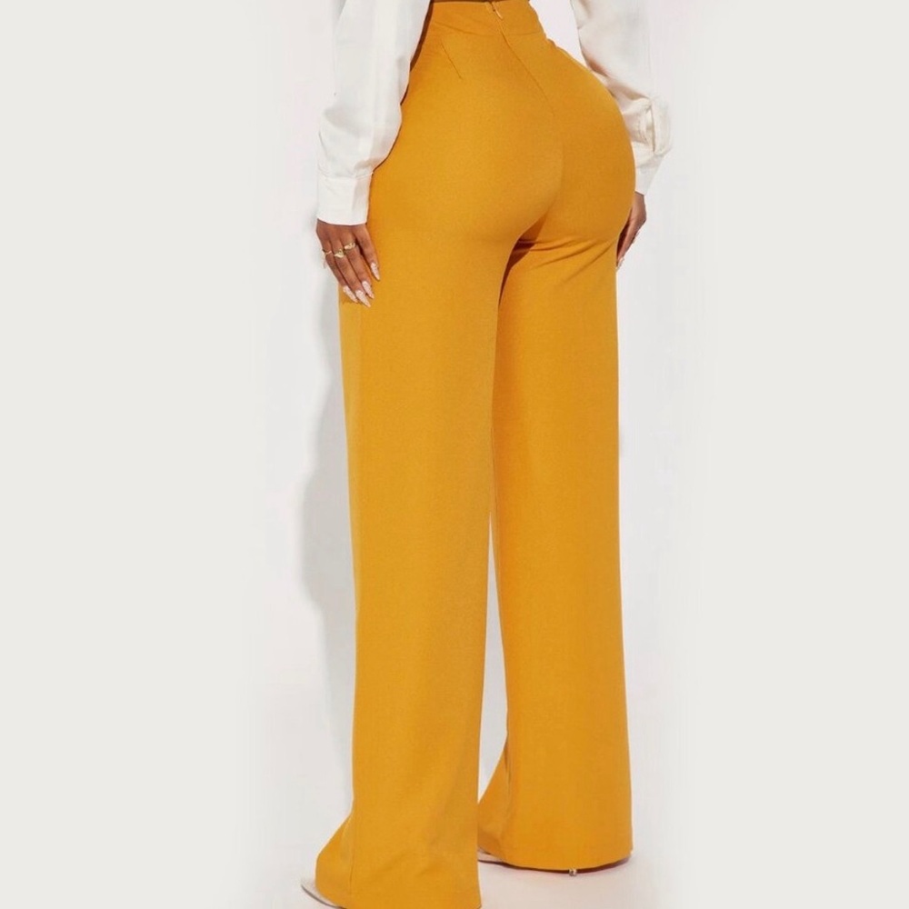 NWT Fashion Nova High-Waist Wide Leg Mustard Pants Women’s Size M Office - Picture 3 of 5